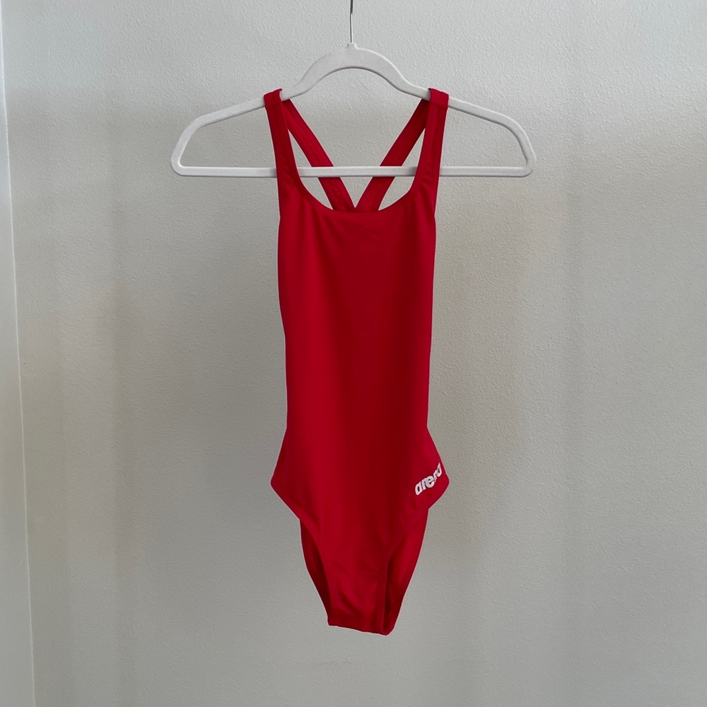 ARENA youth Madison swim pro back MaxLife one piece swimsuit